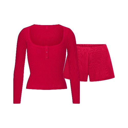 WAFFLE LONG SLEEVE HENLEY AND SHORT SET | CRANBERRY