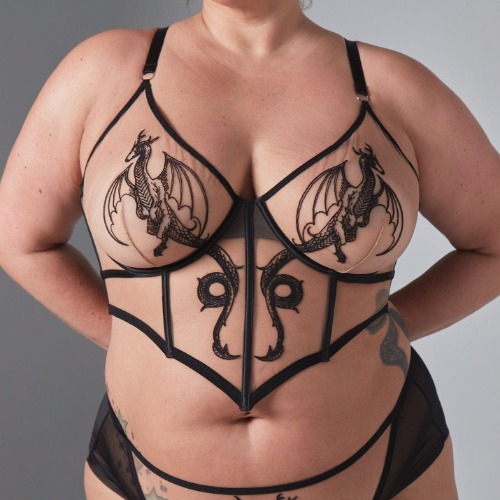 Dracona Bodice - Available in 2 Nudes | Black/Butterscotch / 3X