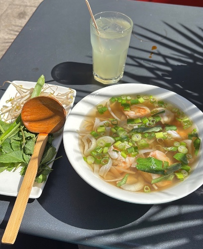 £15 LUNCH 🍲 