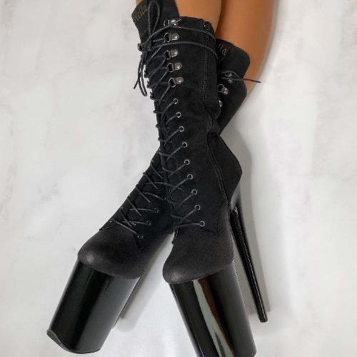 Blaq Kicks - 9 INCH | UK7 / EU40 / US9 / AU9