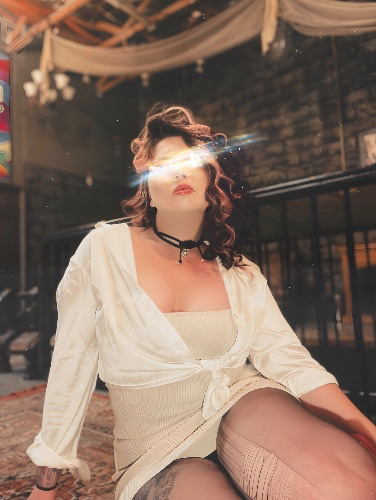 Experience Miss Jade