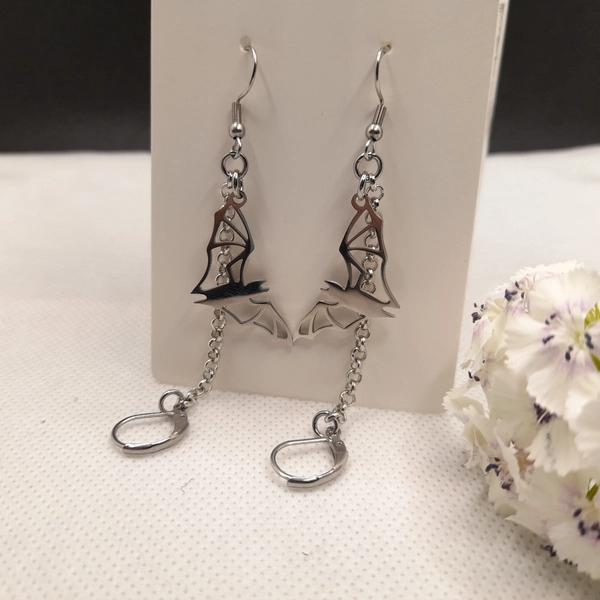 Bat Anti Loss Ear Plug Earrings, Earring chain for air pods, loop earplug earrings, stainless steel bat earrings, festival earbud holder,