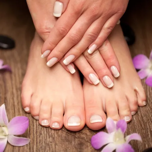 Luxury Manicure with Gels