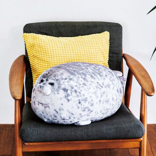 Yuki-Chan Plushie "Japan's Roundest Seal" - XL (Extra Chonky) - Yuki-Chan (Gray) / 24″ / 60 cm