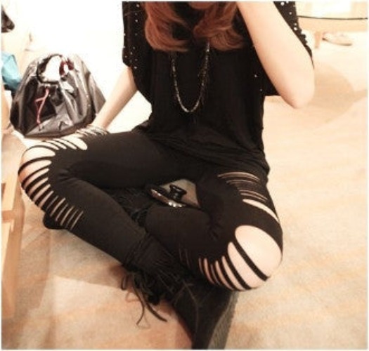 Ripped Leggings - Black / One Size