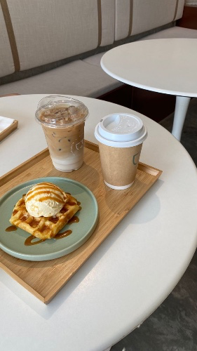 Coffee & a sweet treat 