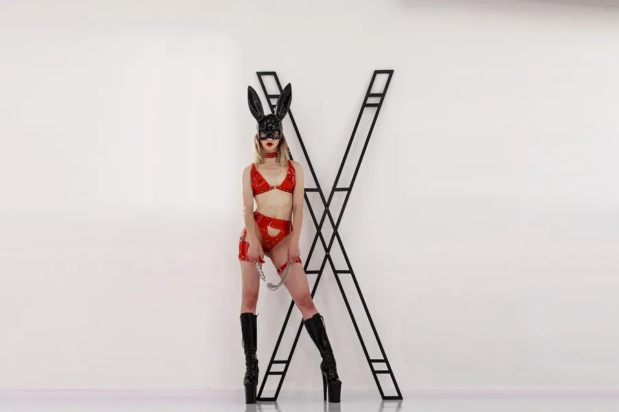 PORTABLE BONDAGE CROSS - BDSMarchitecture