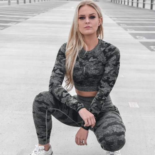 Classic Camo Long Sleeve Set (Leggings + Top) - Black Camo / L