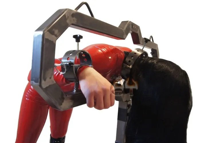 Hängepranger “Framework”