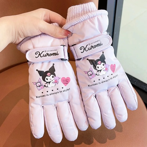 Waterproof Gloves with Cozy & Kawaii Character Design - Purple Kuromi