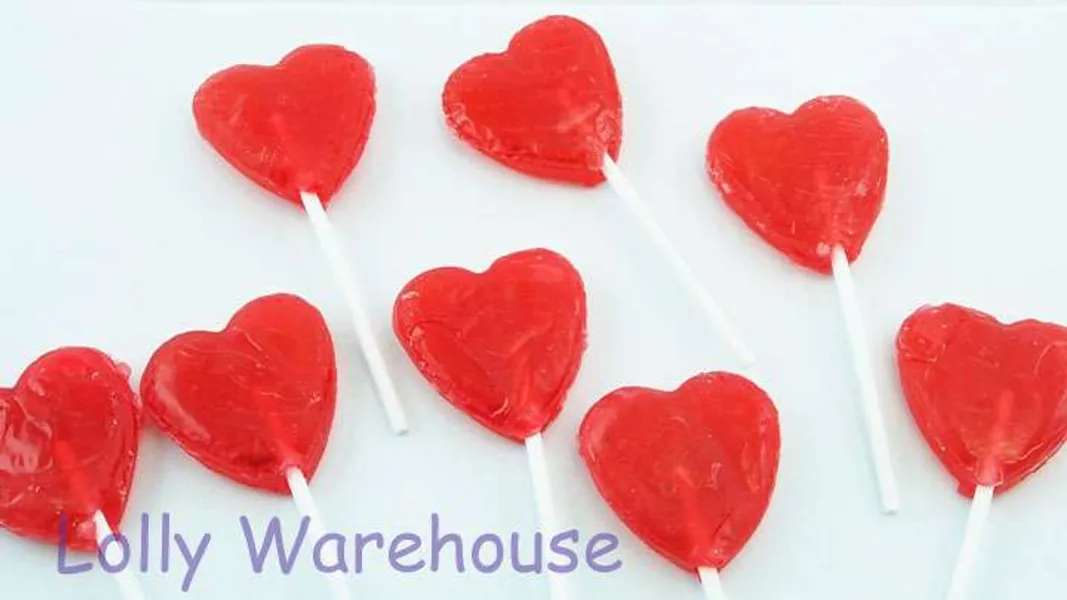 Buy Lollipops Red Heart Small 200 Online | Lolly Warehouse