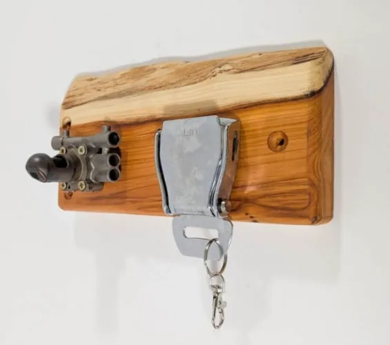 Aircraft Belt Buckle Key Rack