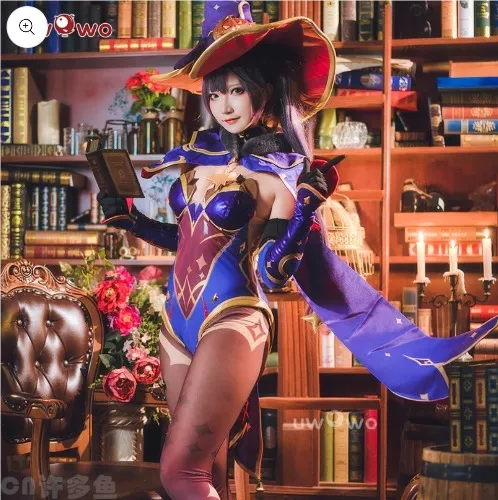Genshin impact Mona cosplay (suit)