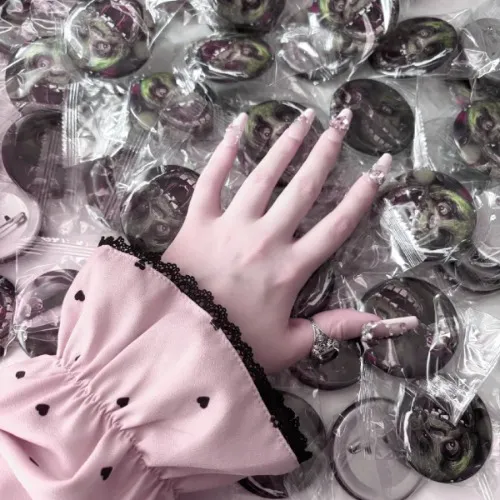 springtrap oshikatsu funds!