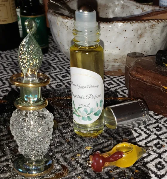 Cleopatra's Perfume aka the Mendesian. Historically accurate, all natural scent by Baba Yaga Alchemy