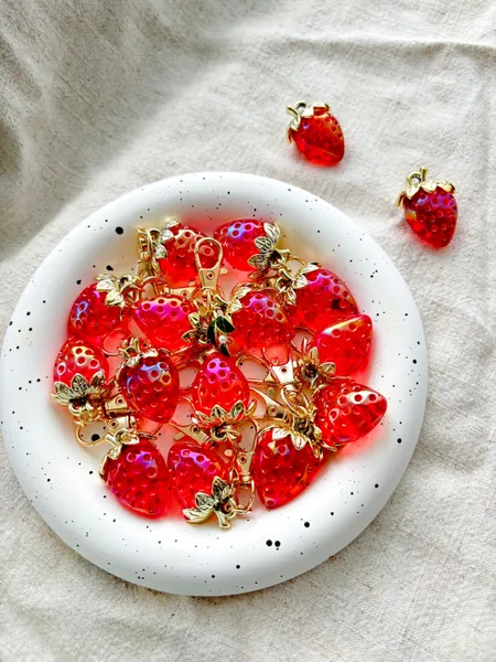 Cute Strawberry Bag Charm-Crystal Strawberry Key Charm-Kawaii Key Chain