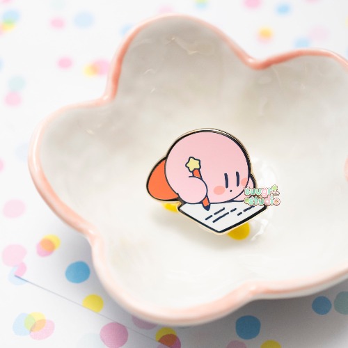 Poyo and Dee "Pen Pals" Hard Enamel Pin - Poyo / [A Grade] / Simple Rubber Back