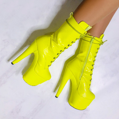 Oh Snap Boot - 7 INCH | UK8 / US10