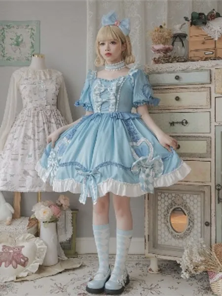 Magic Alice Sweetheart Neckline Bowknot Details Short Sleeves Lolita OP
