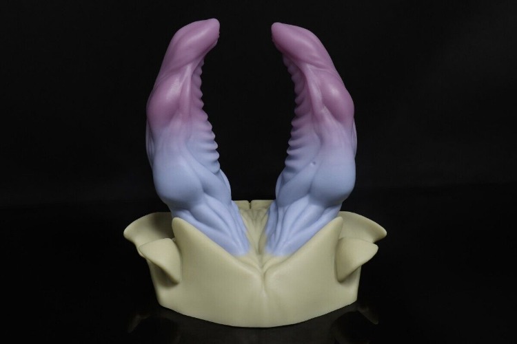 NEW Bad Dragon BRUCE Fantasy UV GLOW Silicone Dildo Double Shaft Toy DP RARE