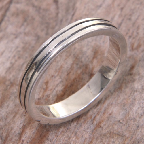 Shiny Minimalist Sterling Silver Band Ring with Balinese Minimalist Styling | 5