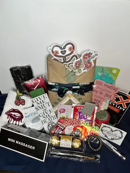 Smutty Blind Date with a Book