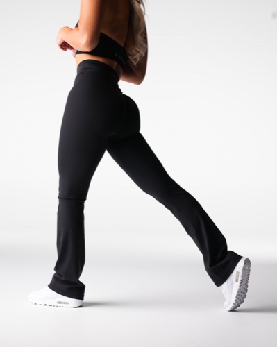 Black Effortless Flare Leggings | M