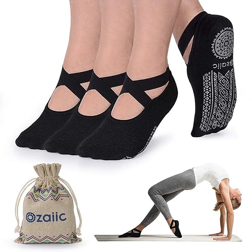 Ozaiic Yoga Socks for Women Non-Slip Grips & Straps, Ideal for Pilates, Pure Barre, Ballet, Dance, Barefoot Workout - One Size - 3 Pairs of Black