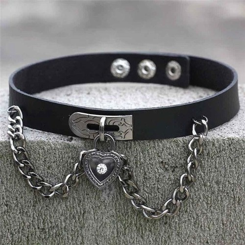 Victorian Locket Choker - Black