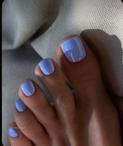 Toenails 