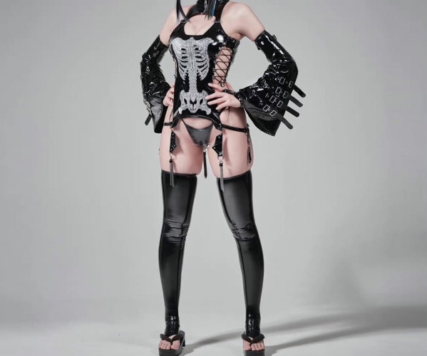 Soul Snatch | "Leave Them Bone Dry" Cheongsam - M / 78cm / Reflective Print