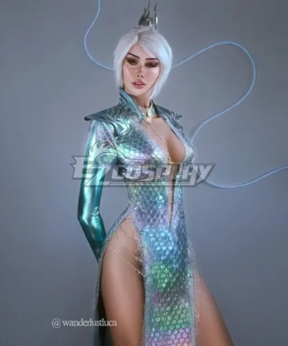 Shadowheart Wavemother's Robe Cosplay from EzCosplay | BG3