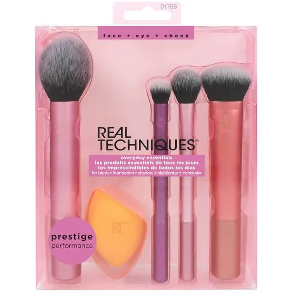 Real Techniques Everyday Essentials (Worth £35)