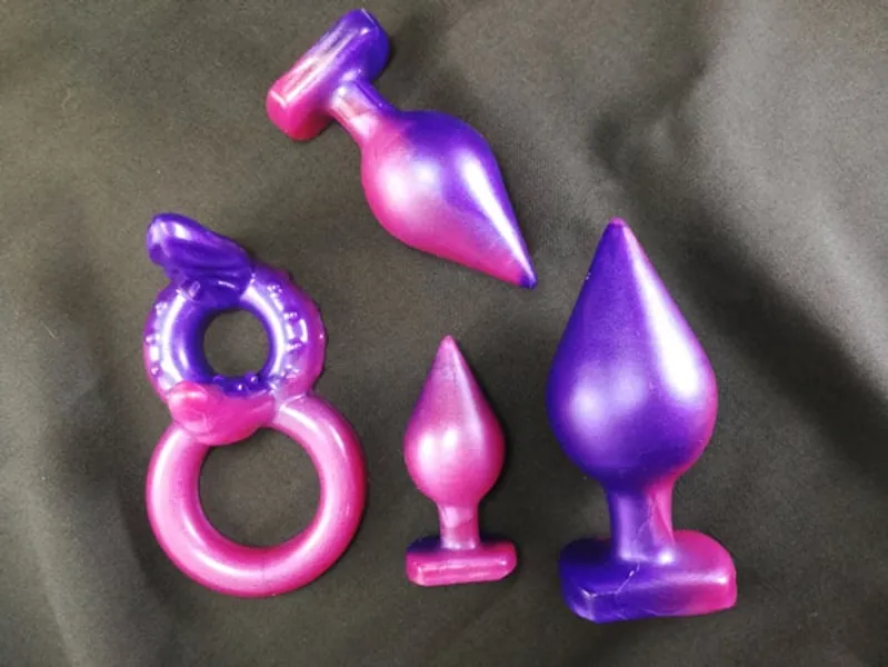 Premade Magenta and Purple Plug and Ring Set | Etsy UK