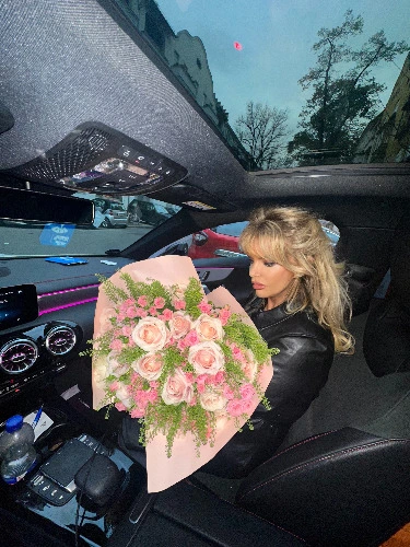 Length. Status. Superiority. 💇‍♀️