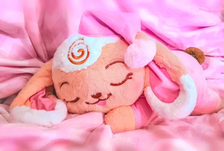 'Sweet Dreaming' Large Honeybun Plushie