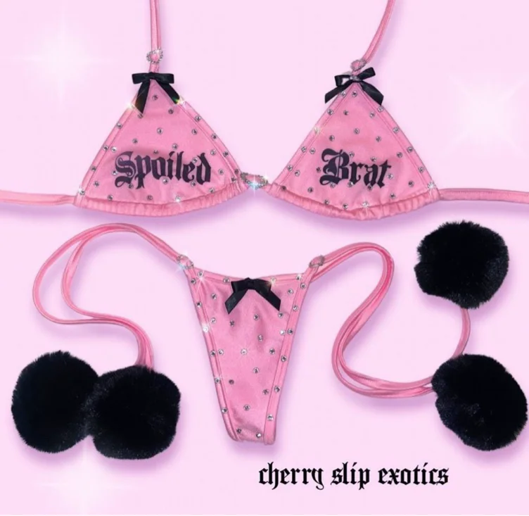 Spoiled Brat micro kink rhinestones