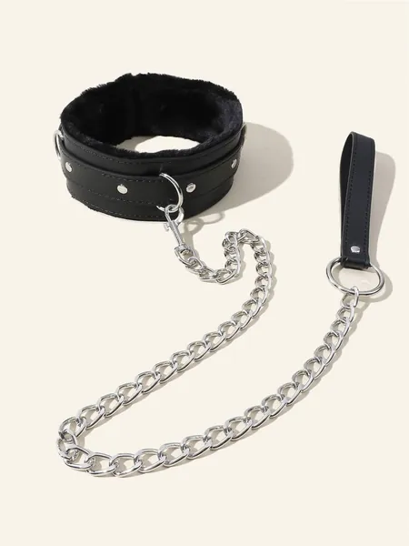 2pcs Plush Lined Costume Prop