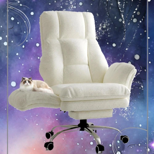 Beeg Comf Chair + Blade Wheels