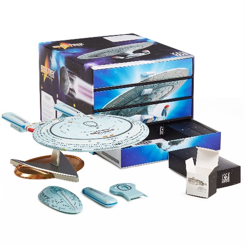 CC Countdown Characters by Numskull Star Trek Enterprise Figure – Official Star Trek Merchandise - Collectable Advent Calendar Statue