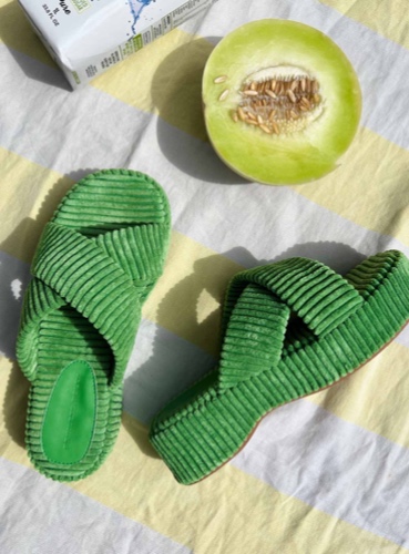 Kora Corduroy Sandals Primary Green | SHOE US 9 / Green