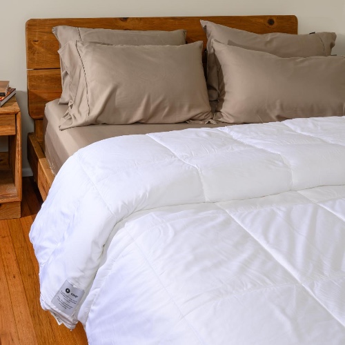 On SALE | Lightweight Bamboo Quilt | Queen