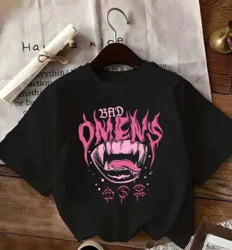 Bad omens camiseta 