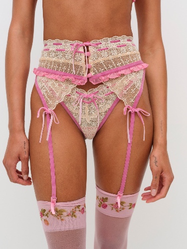 Dauphine Garter Belt — Pink
