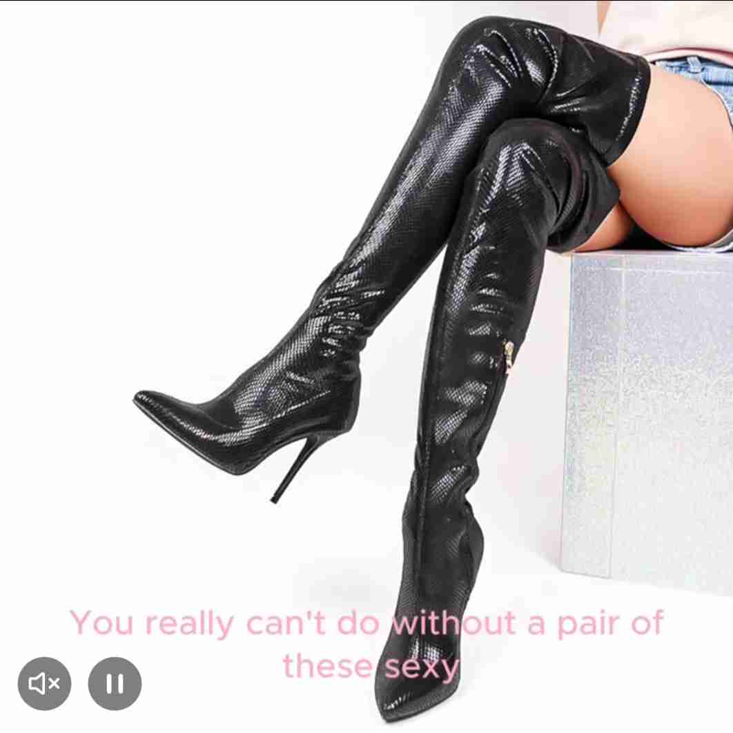 High leather boots 