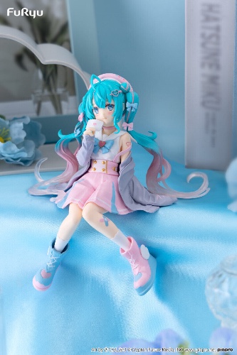 Piapro Characters - Hatsune Miku - Noodle Stopper Figure - Koisuru Sailor Fuku, Gray ver. (FuRyu) - Brand New