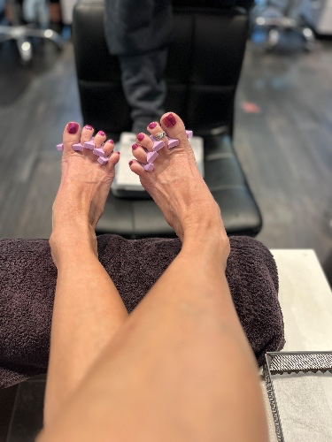 Budget mani pedi at beauty school 