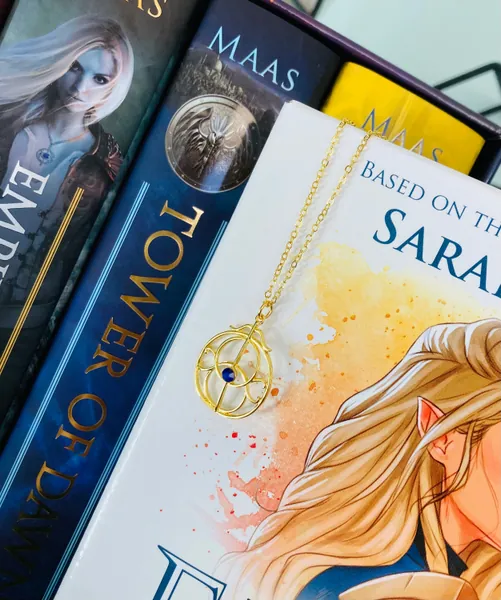 Throne of Glass - Eye of Elena Necklace
