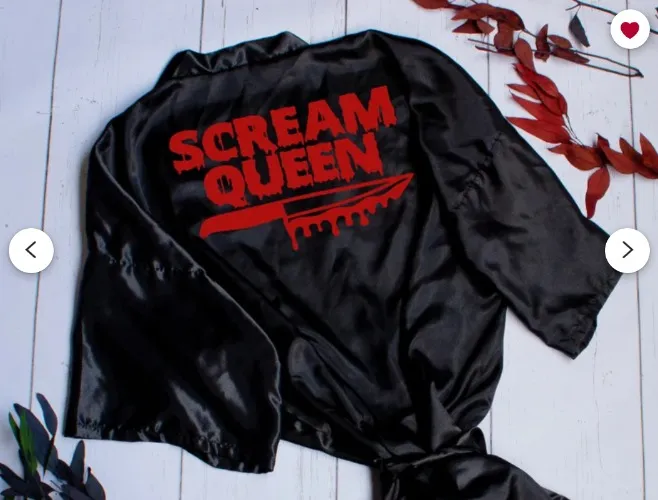 Black Scream Queen Robe