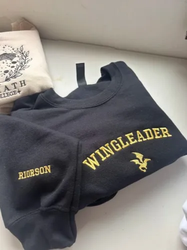 Wingleader | Fourth Wing | Sudadera Basica | S